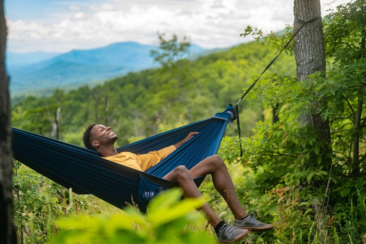 Two Favorite Hammock Brands Now Offer 100 Recycled Hammocks